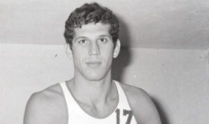 Θλίψη στον αθλητικό κόσμο: Έφυγε ο Βασίλης Γκούμας