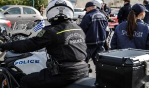 Λάρισα: Συμπλοκή με αστυνομικούς και τραυματισμούς – Τρεις συλλήψεις, αναζητείται ακόμη ένα άτομο
