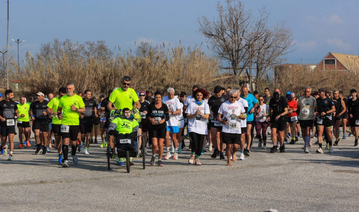 Δρομείς Τέμπη