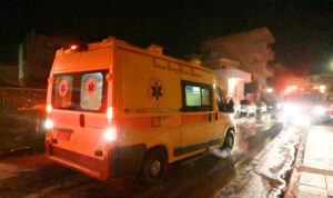 Φθιώτιδα: Νεκρός 21χρονος οδηγός αυτοκινήτου έπειτα από μετωπική σύγκρουση με λεωφορείο