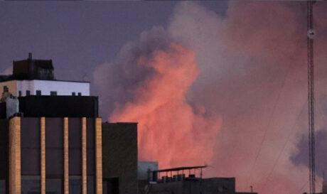 Αντίποινα ΗΑΕ για τις επιθέσεις της Τεχεράνης, βομβάρδισαν ιρανικές εγκαταστάσεις αφαλάτωσης