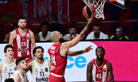 Φουρνιέ Ολυμπιακός Μπάσκετ Φενέρ