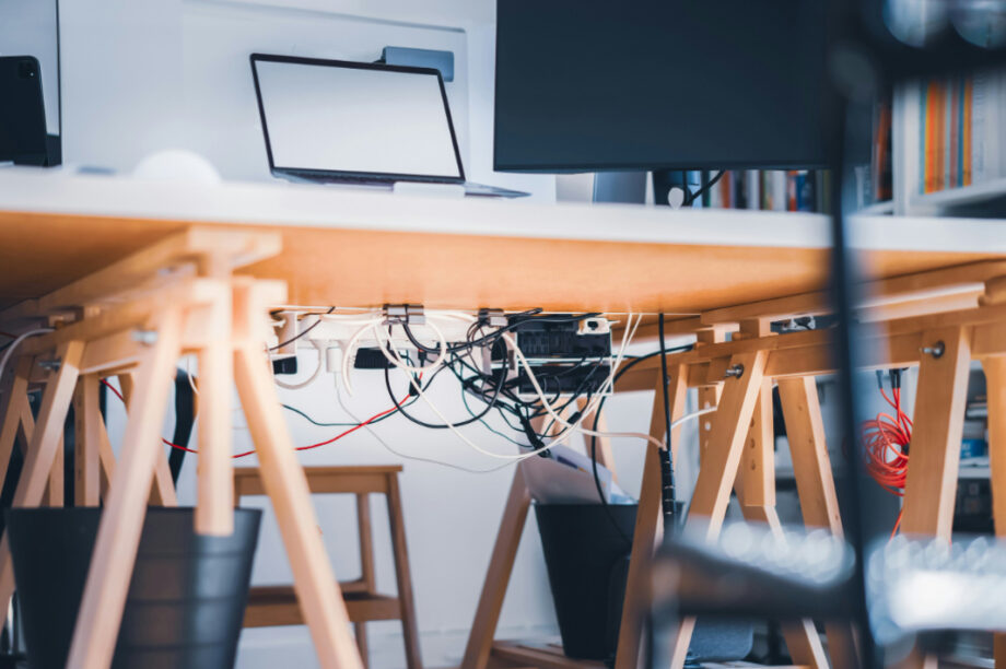 Γραφείο Καλώδια ΝΕΟ