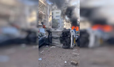 Ισραήλ: Τραυματίες και μεγάλες ζημιές από βόμβα με κεφαλή 100 κιλών έπεσε στο Τελ Αβίβ! (βίντεο)