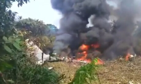 Κολομβία: Συντριβή μεταγωγικού αεροσκάφους με περισσότερους από 110 επιβαίνοντες (βίντεο)