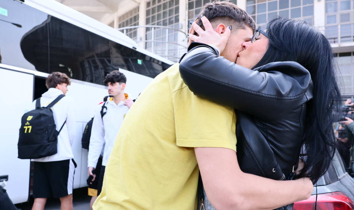 Επέστεψαν ανακουφισμένοι στη Ελλάδα οι νεαροί παίκτες του Άρη