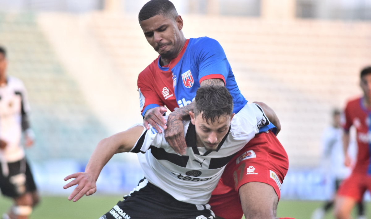 ΟΦΗ Βόλος Αποστολάκης Αμπάντα