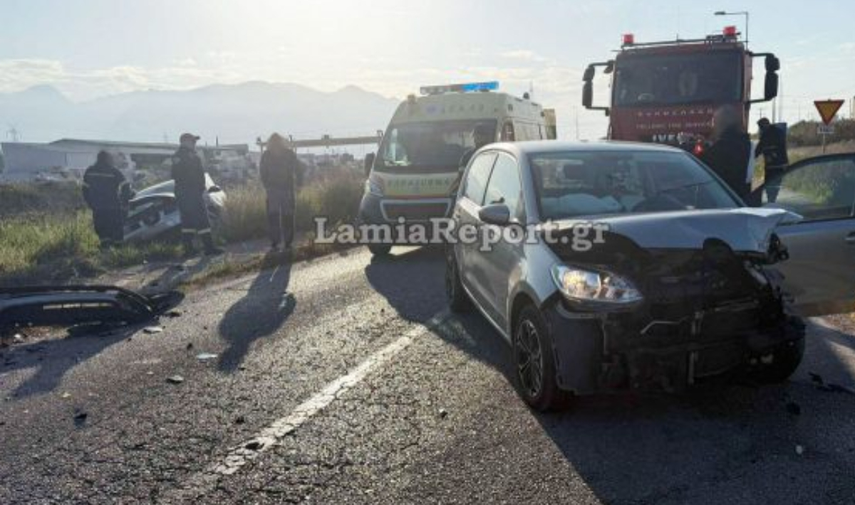Σοβαρό τροχαίο ατύχημα με τρεις τραυματίες στην είσοδο της Λαμίας – Δείτε εικόνες
