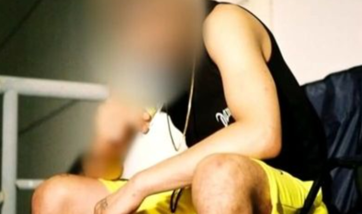 Αθώος ο γνωστός τράπερ που συνελήφθη στα Πατήσια για παράνομη οπλοκατοχή: «Δεν ήξερα ότι είχε πάνω του μαχαίρι»