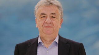 αρναουτακης σταυρος