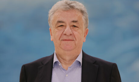 αρναουτακης σταυρος