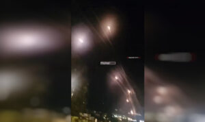 Συγκλονιστικό βίντεο με αναχαιτίσεις πυραύλων από τον «Σιδερένιο Θόλο» του Ισραήλ