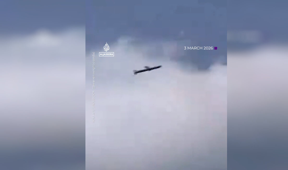 Τρομακτικό βίντεο με πυραύλους Tomahawk να πετούν πάνω από εμπορικό πλοίο!