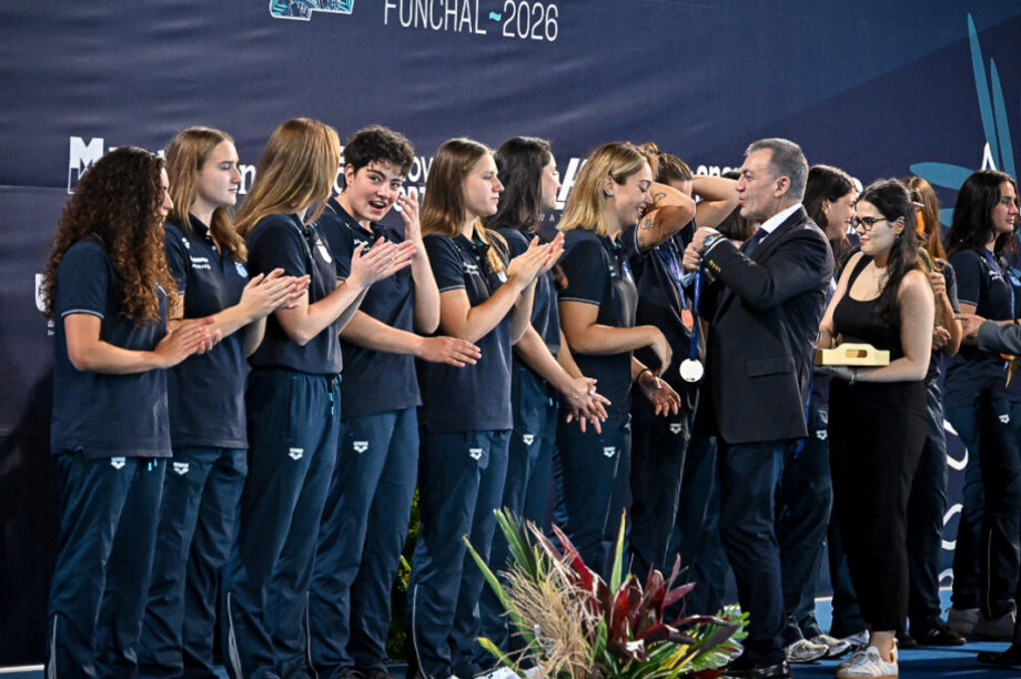 Βρούτσης Απονομές