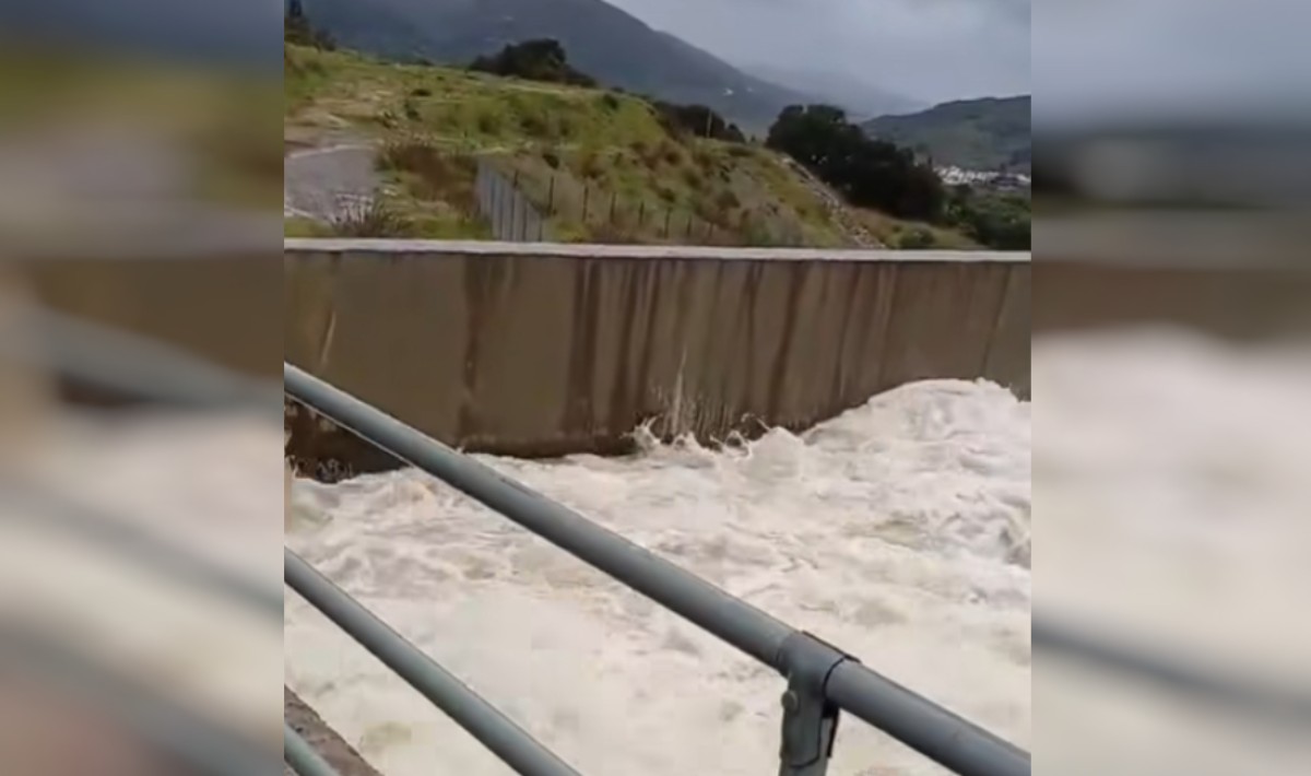 Φράγμα Αποσελέμη: Η απάντηση του Δημάρχου Χερσονήσου στην ανακοίνωση του ΟΑΚ για την απώλεια νερού