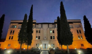 Οι ΗΠΑ επιτρέπουν στο προσωπικό τους να φύγει από την Κύπρο