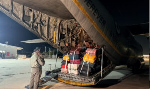 Δύο νέες πτήσεις επαναπατρισμού Ελλήνων προσγειώθηκαν στην Αθήνα