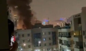 Πόλεμος στο Ιράν: Στις φλόγες το αμερικανικό προξενείο στο Ντουμπάι