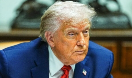 ΝΤΟΝΑΛΝΤ ΤΡΑΜΠ