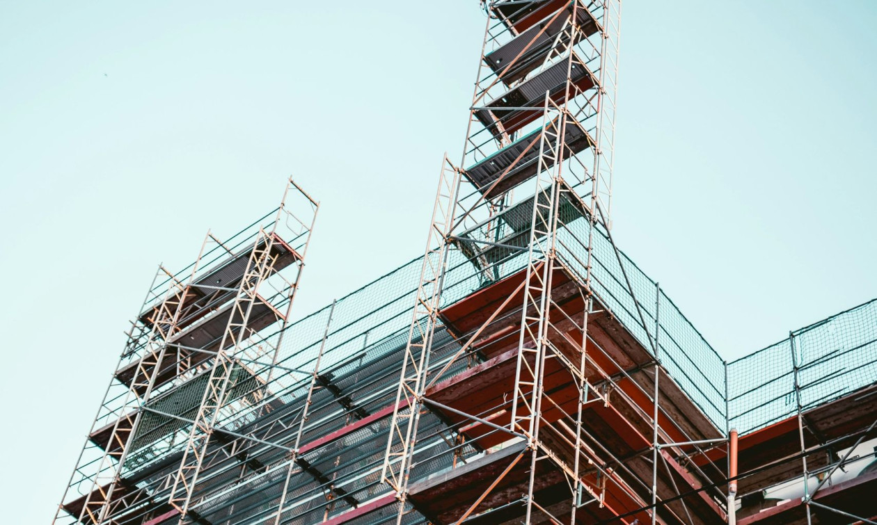 Τραγωδία στην Αυστρία: 4 νεκροί έπειτα από κατάρρευση σκαλωσιάς στη Βιέννη