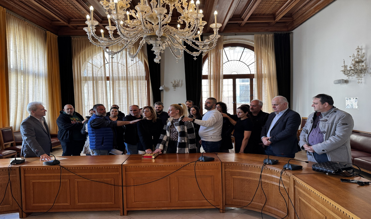 Ορκωμοσία 19 νέων μόνιμων υπαλλήλων στο Δήμο Ηρακλείου
