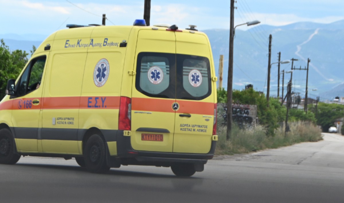 Σφοδρό τροχαίο στην Εθνική Πρέβεζας – Ηγουμενίτσας: Διασωληνώθηκε οδηγός μηχανής