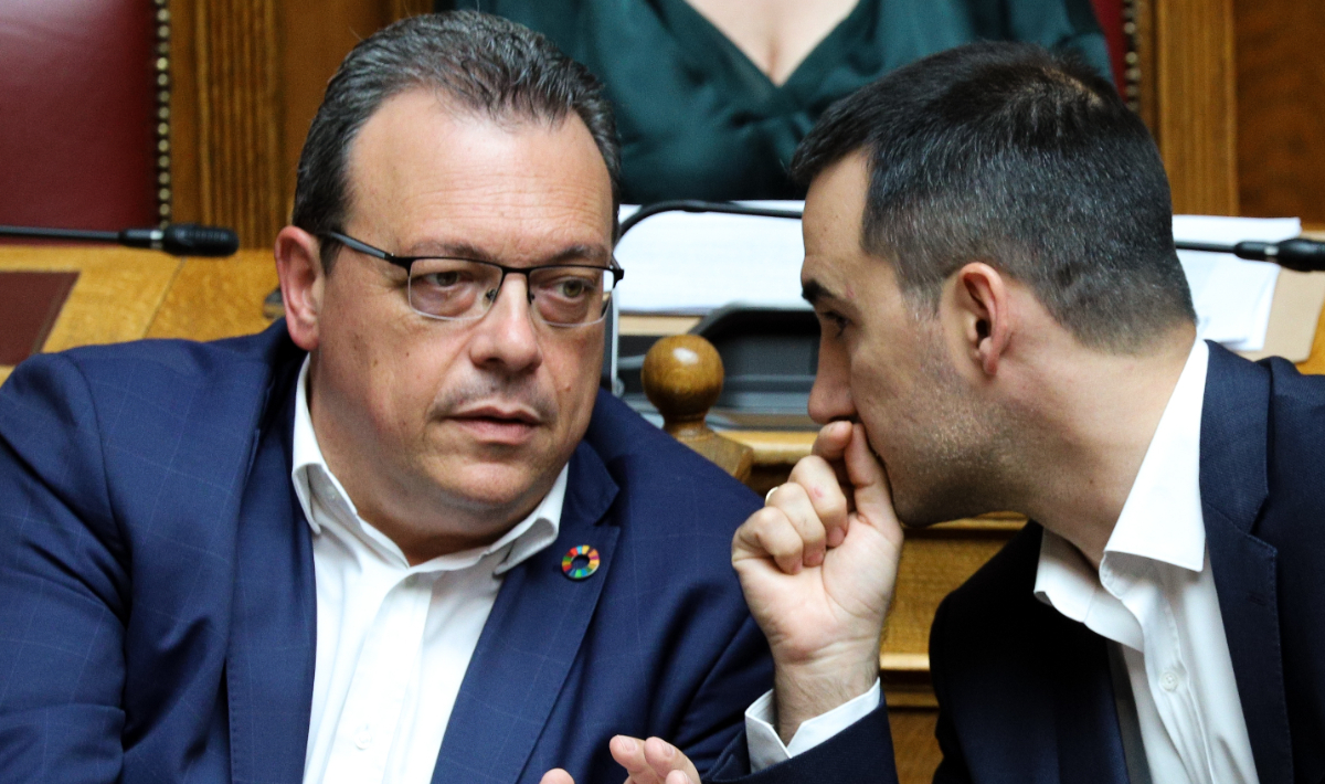 Φάμελλος και Χαρίτσης καλούν τον Μητσοτάκη να ζητήσει τη Σύγκληση του Συμβουλίου Πολιτικών Αρχηγών