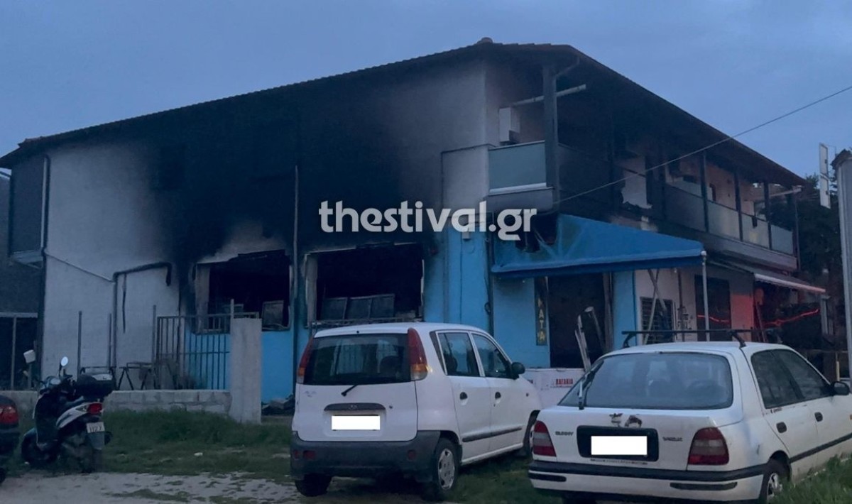 Θεσσαλονίκη: Φωτιά σε κατάστημα με είδη αλιείας – Συναγερμός στην Πυροσβεστική