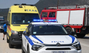 Συναγερμός στο Ηράκλειο για τροχαίο με εγκλωβισμό – Στο σημείο ΕΛΑΣ, ΕΚΑΒ και Πυροσβεστική