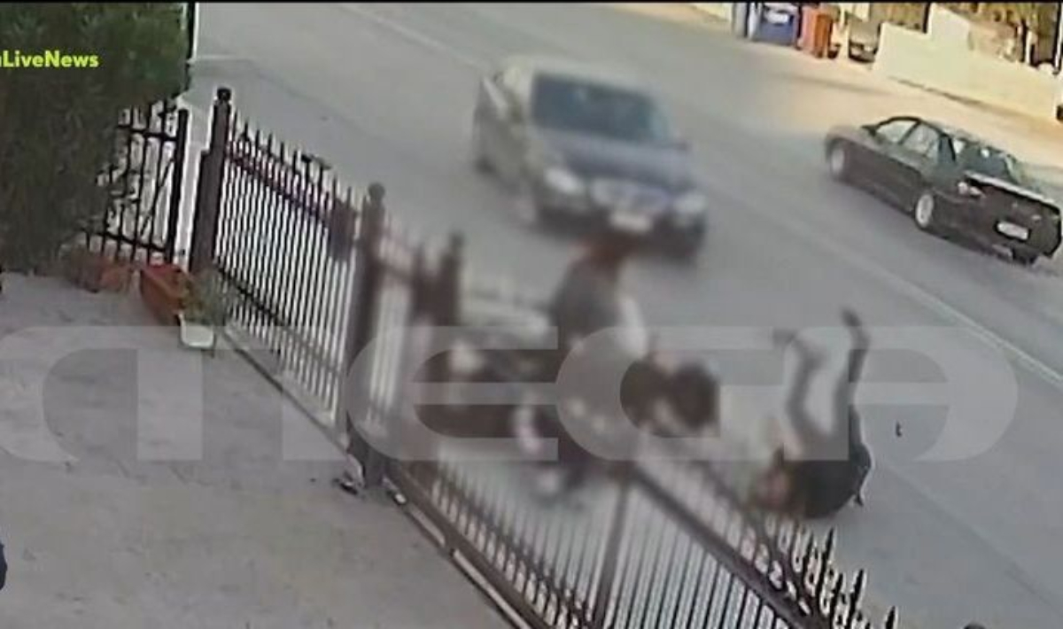 Νέο σοβαρό τροχαίο ατύχημα –  Γυναίκα εκτοξεύτηκε στον αέρα μετά από σύγκρουση αυτοκινήτου και μηχανής