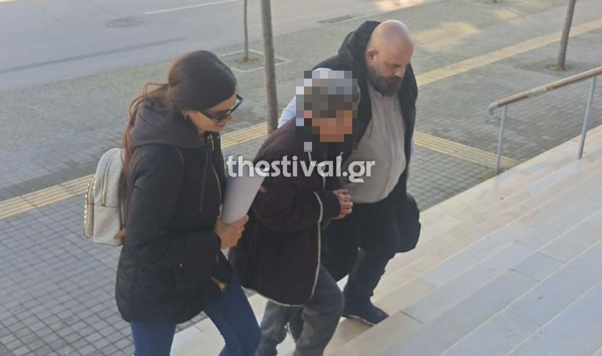 Θεσσαλονίκη: Η σύζυγος του 82χρονου, που βρέθηκε νεκρός στο σπίτι του, ξανά στα χέρια της αστυνομίας