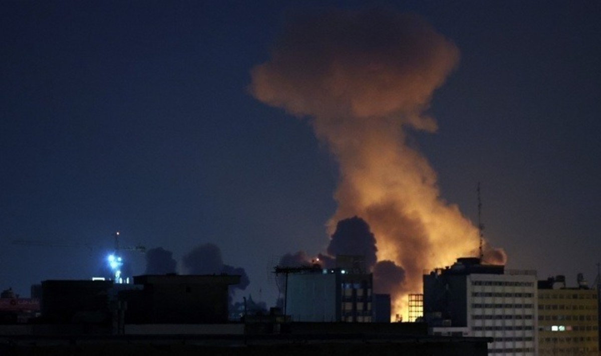 Ιράν: Απειλεί τις ΗΠΑ να απομακρύνουν βιομηχανίες από την περιοχή