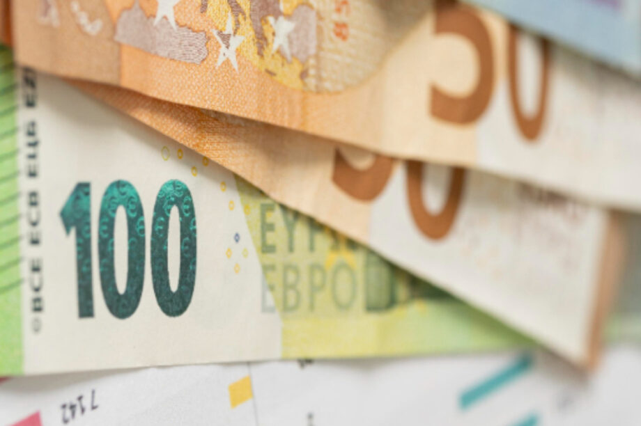 ΧΡΗΜΑΤΑ ΚΑΤΩΤΑΤΟΣ ΜΙΣΘΟΣ