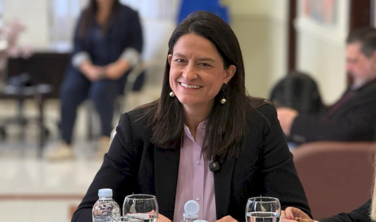 Κεραμέως: «Νέα συλλογική σύμβαση σε επισιτισμό – Ωφελημένοι 400.000 εργαζόμενοι»