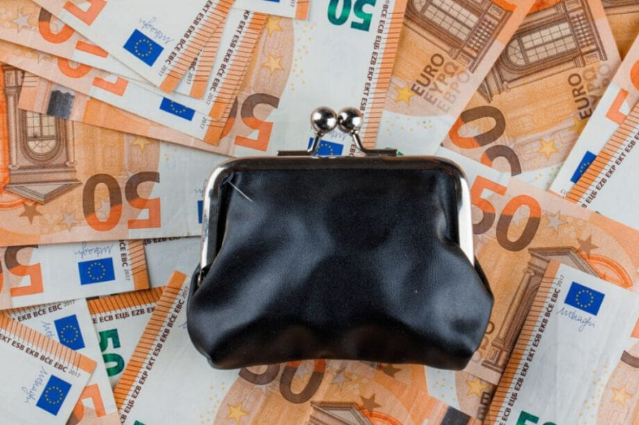 λεφτα επιδομα νεο