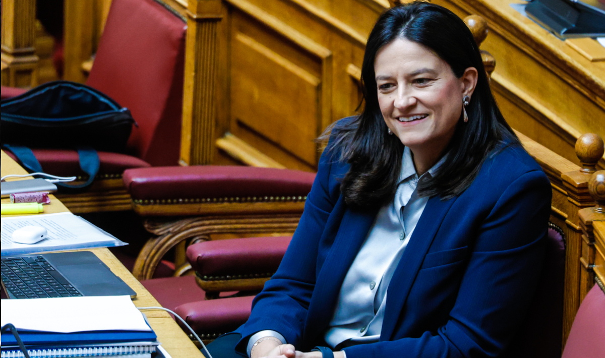 Στις Βρυξέλλες για το Συμβούλιο Υπουργών Απασχόλησης και Κοινωνικής Πολιτικής η Κεραμέως