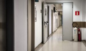 Θεσσαλονίκη: Στα χέρια της αστυνομίας 38χρονος μετά από επιθετική συμπεριφορά στα επείγοντα νοσοκομείου