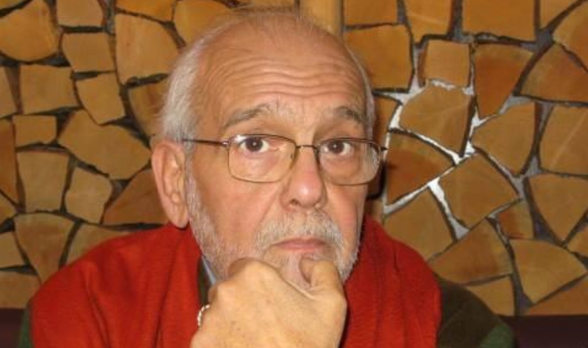 Πέθανε ο δημοσιογράφος Θάνος Οικονομόπουλος