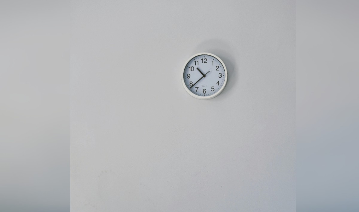 Πλησιάζει η αλλαγή ώρας: Πότε θα γυρίσουμε τα ρολόγια μας μία ώρα μπροστά