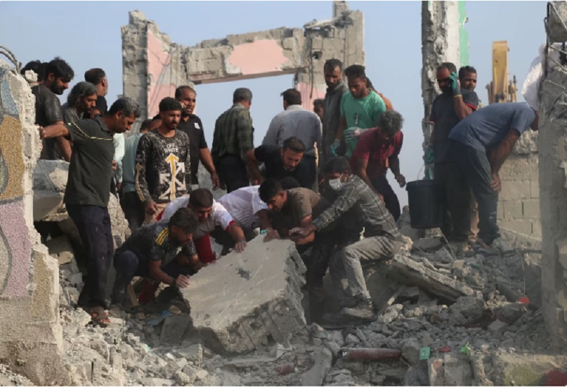 Στους 153 οι νεκροί από τον βομβαρδισμό σχολείου στη Μινάμπ – Αντικρουόμενες δηλώσεις για το πλήγμα