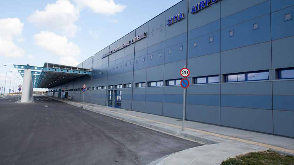 ανατροπή αεροδρόμιο Σητεία