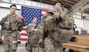 Η «κινηματογραφική» διάσωση του Αμερικανού πιλότου από τους κομάντος