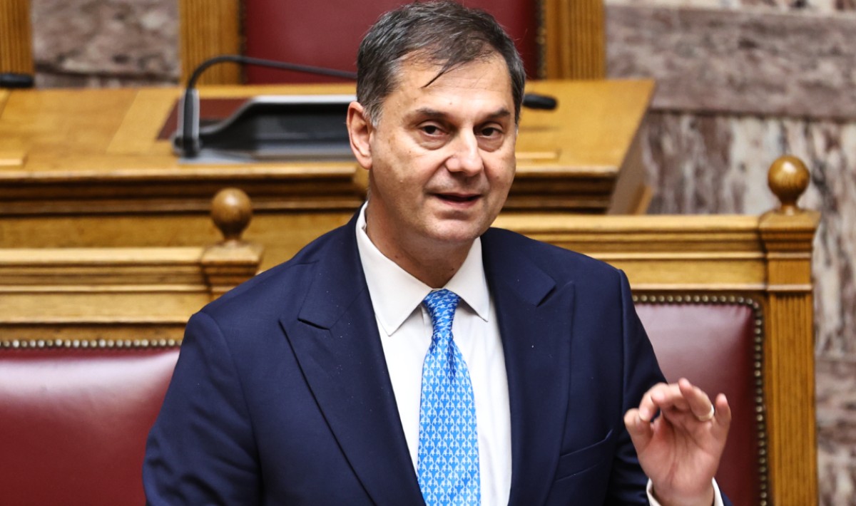 Χάρης Θεοχάρης: «Όταν και αν χρειαστεί να υπάρξει εκκένωση, τα σχέδια για τους Έλληνες είναι έτοιμα»