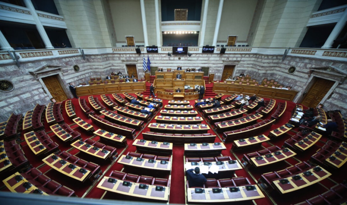 Αντιδρά η αντιπολίτευση για τα μέτρα της κυβέρνησης