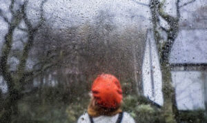 Καταιγίδες και δυνατοί άνεμοι πλήττουν την Κρήτη – Ποιες περιοχές επηρεάζονται