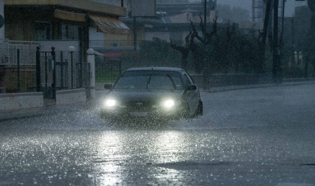ΚΑΚΟΚΑΙΡΙΑ ΒΡΟΧΕΣ ΚΑΤΑΙΓΙΔΕΣ