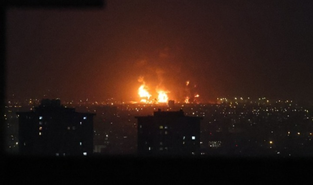 Φωτιά στη Μέση Ανατολή – Αεροπορικές επιδρομές του Ισραήλ στην Τεχεράνη