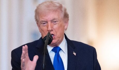 ΝΤΟΝΑΛΝΤ ΤΡΑΜΠ