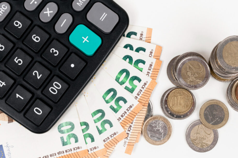 ΧΡΗΜΑΤΑ ΜΙΣΘΟΣ ΑΥΞΗΣΗ ΛΕΦΤΑ