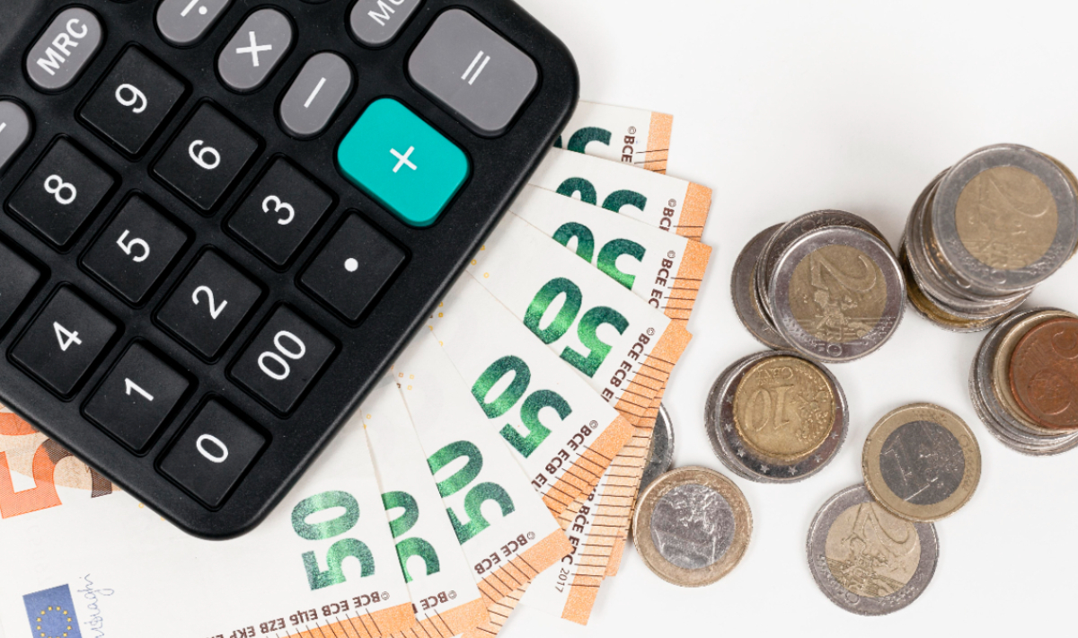 Πώς αμείβονται οι εργαζόμενοι για την αργία της 25ης Μαρτίου